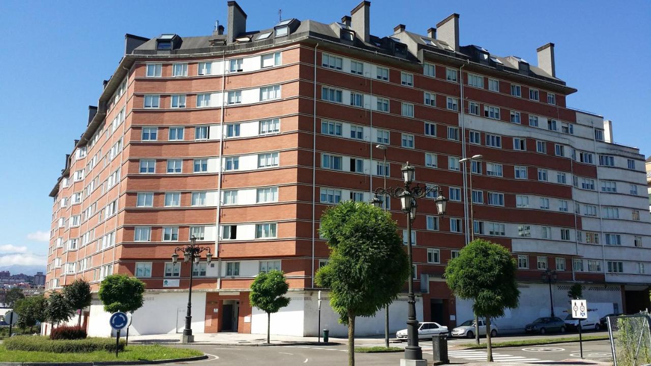 Apartamentos Chevere Granate Oviédo Exterior foto